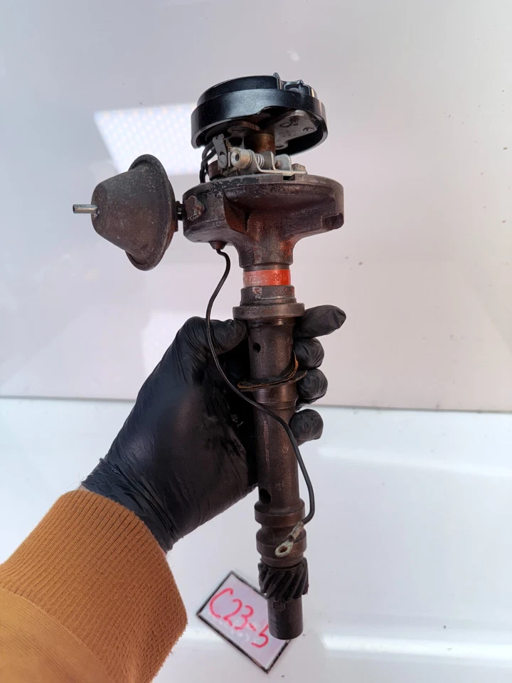 原始设备制造商 Delco 1959 - 1962 雪佛兰 Impala Bel Air Corvette 分销商 1110947 C23-5 — 第 2/4 张图片