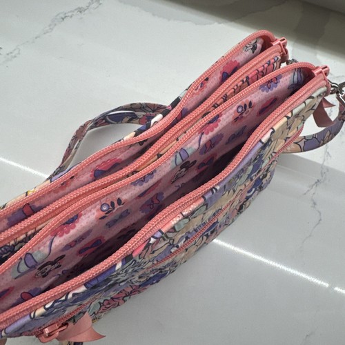 Vera Bradley Minnie Mouse Garden Party Triple Zip Hipster Crossbody Purse New - Picture 3 of 10