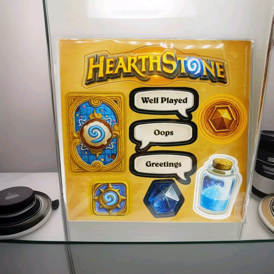New Blizzcon 2019 Hearthstone Vinyl Luggage Tag Heroes of Warcraft & Magnet Set - Image 2 of 4