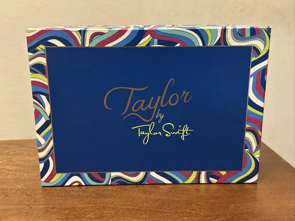 TAYLOR от Taylor Swift 3,4 унц спрей тела лосьон порошок 3шт набор духов женщин новый - Изображение 2 из 3