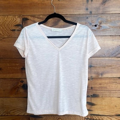 La Petite Etoile - Paris Pink V neck Tee with gold sparkles size 1 US XS