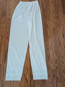 Vintage Montgomery Ward Lingerie Long Petti Pants Slip Pant Liner Silky NOS M