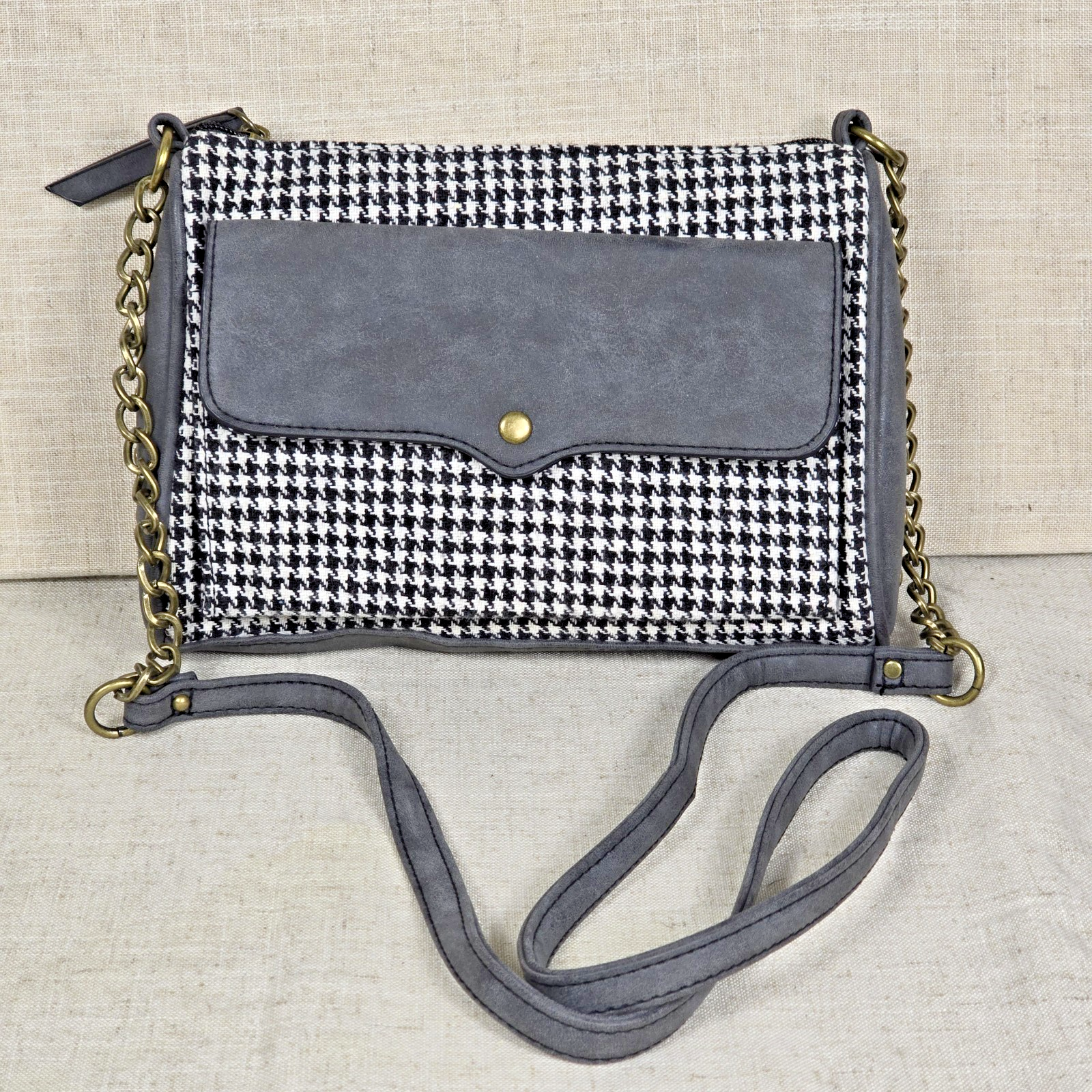 Houndstooth Gray Faux Leather Studded Shoulder Bag  
