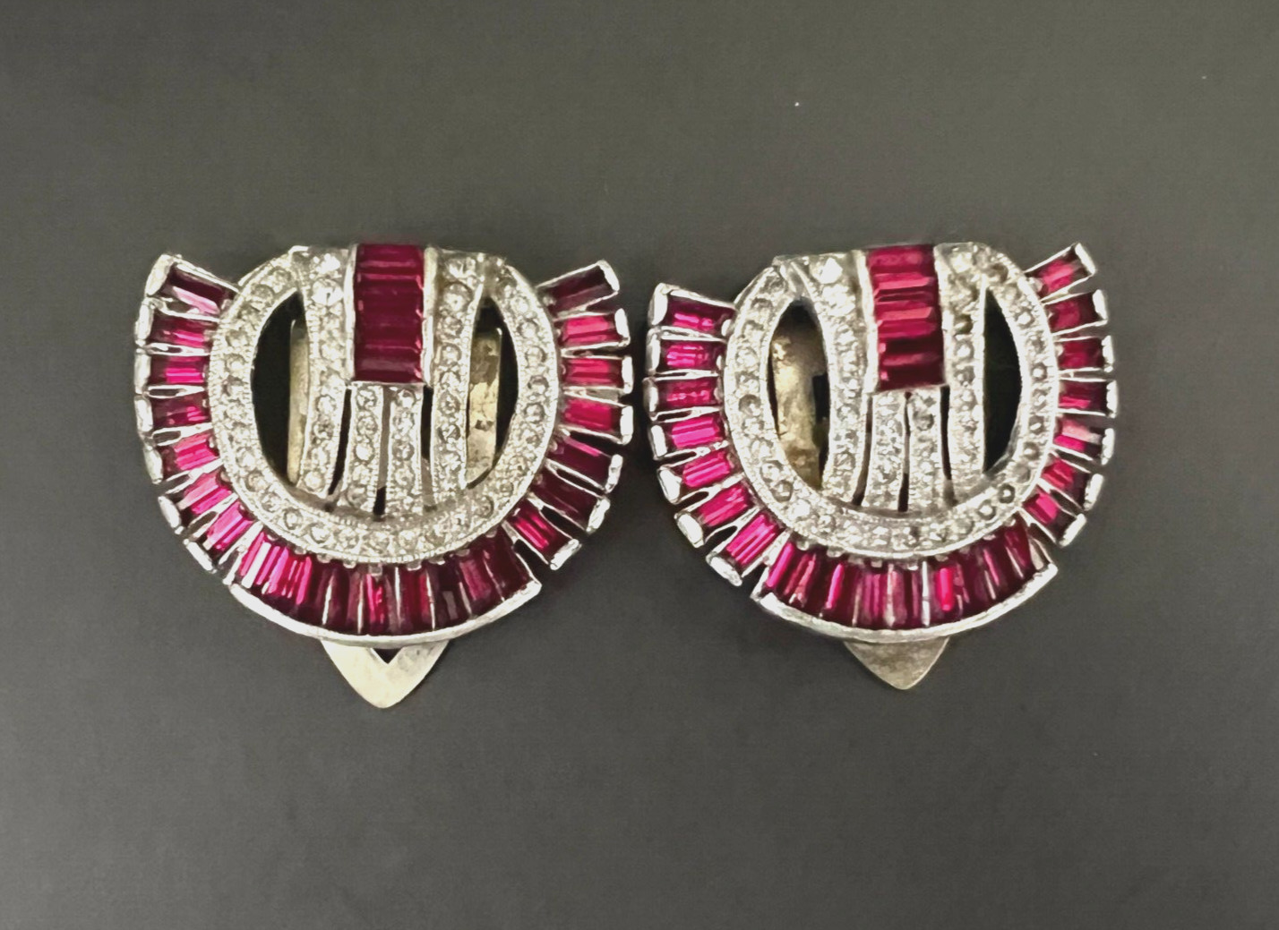 Pair ATQ Art Deco Hot Pink Clear Rhinestones Geometri… - Gem