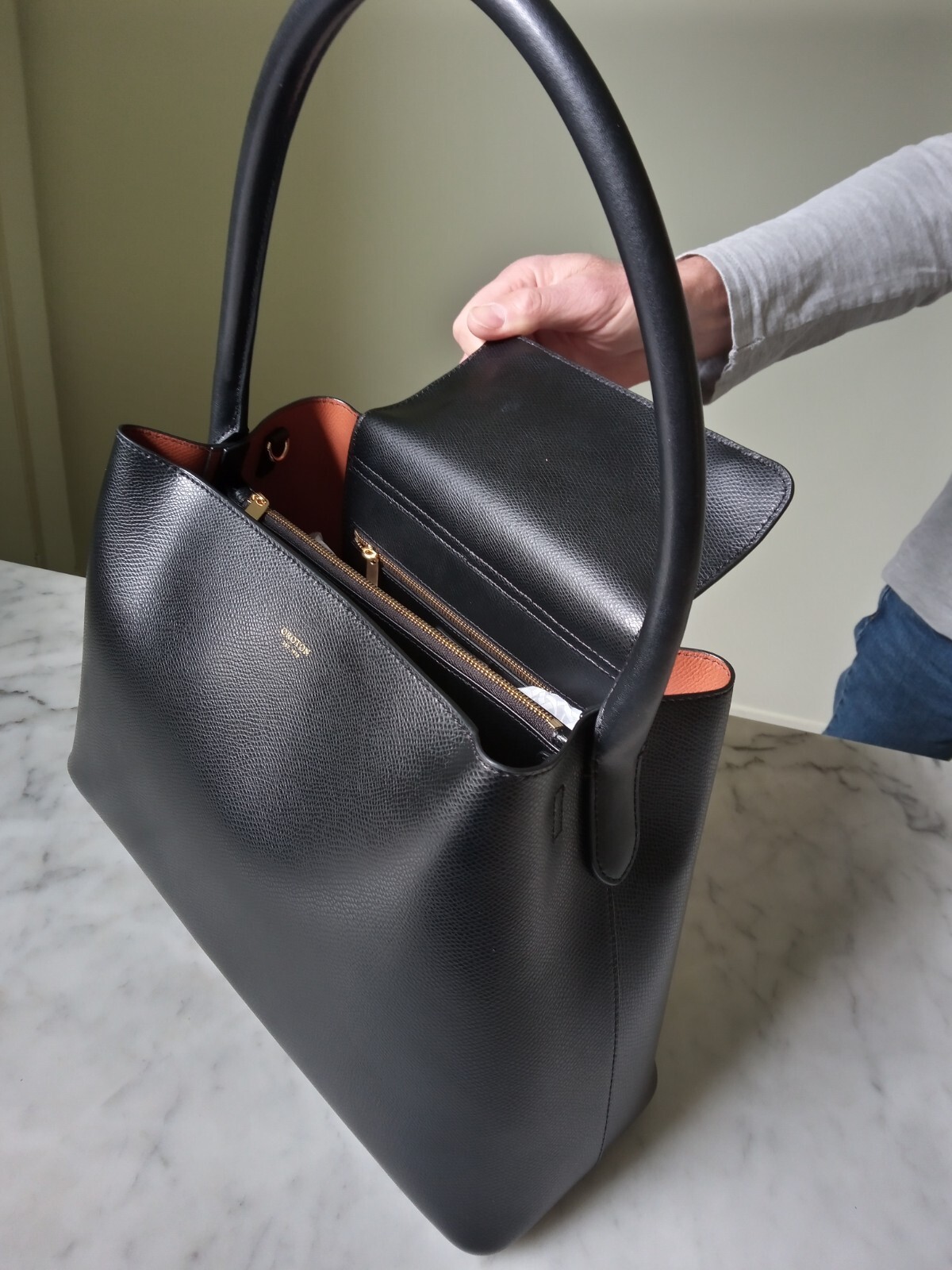 Top quality Oroton Muse Day Bag in black leather, excellent condition