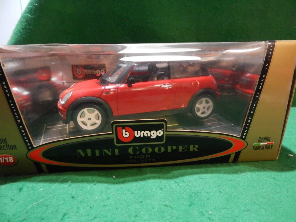 MINI COOPER 2000 BURAGO 1/18 GOLD COLLECTION - Immagine 3 di 4