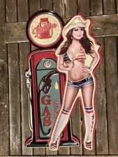 XXL Blechschild: Pin up Cowgirl Gas Station Tanke 58 x 32 cm