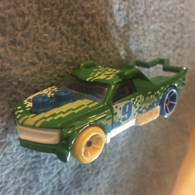 2012 Hot Wheels Fig Rig X1654 Colorful | eBay