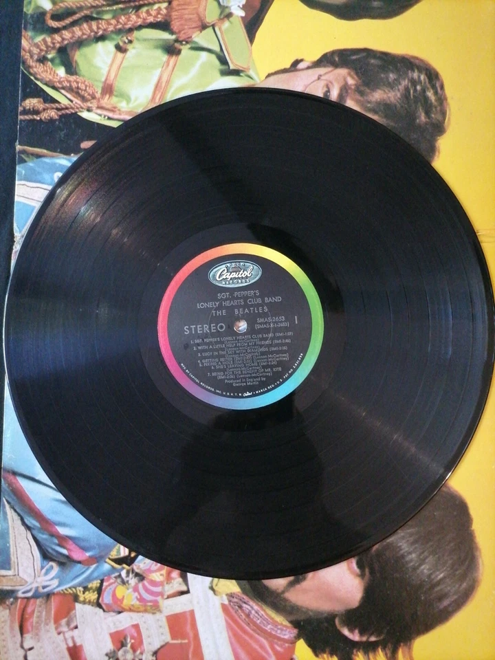 The Beatles Sgt. Pepper's Lonely Hearts Club Band · Lp, foto 4 de 5