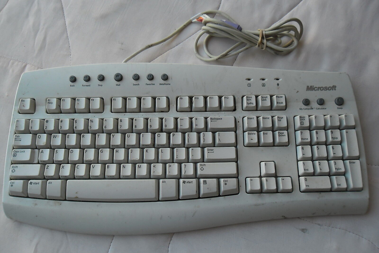 Image 1 - Microsoft Internet Keyboard model Rt9443
