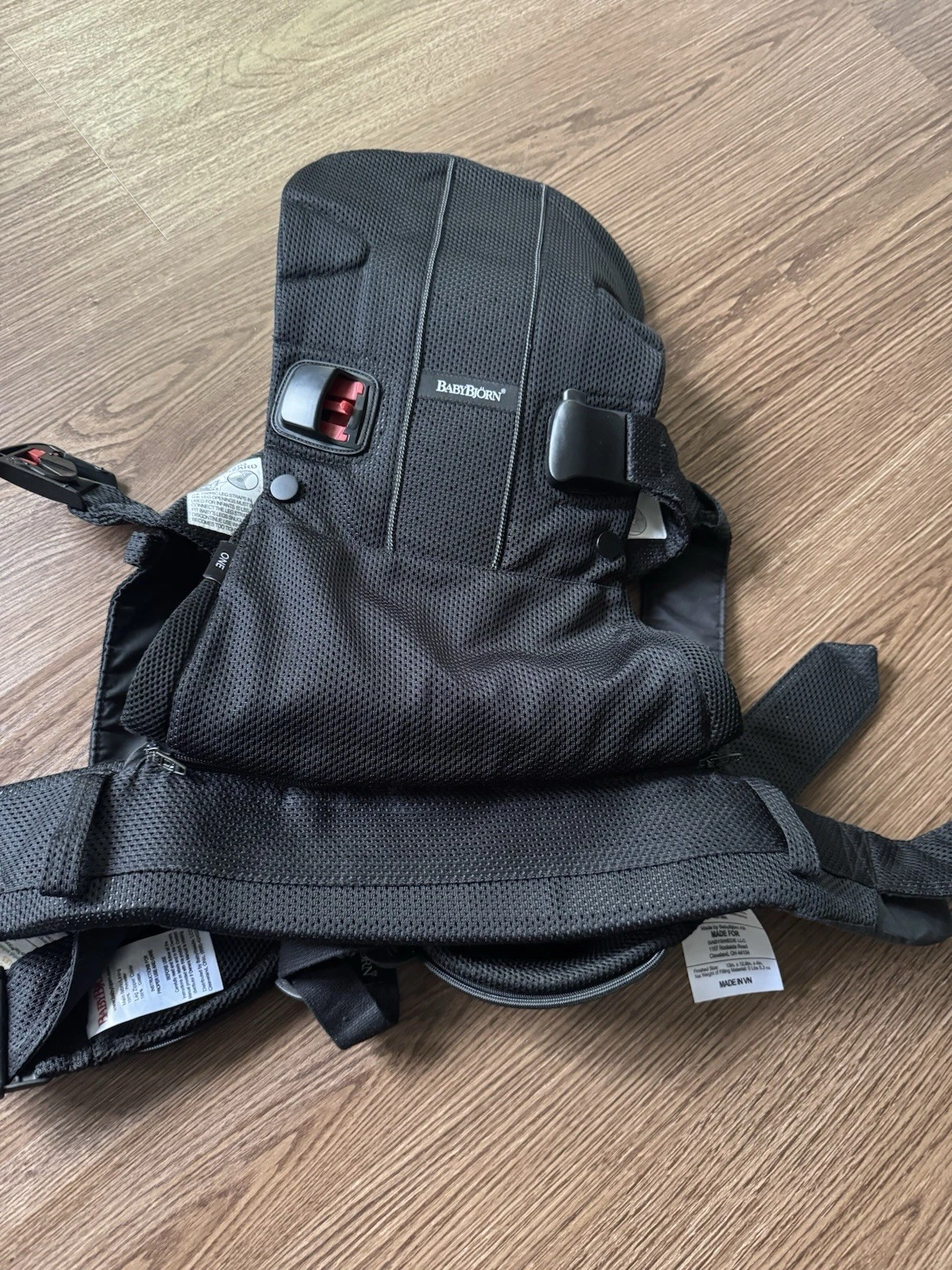 BabyBjörn Baby Carrier One 8-33 lbs - Black