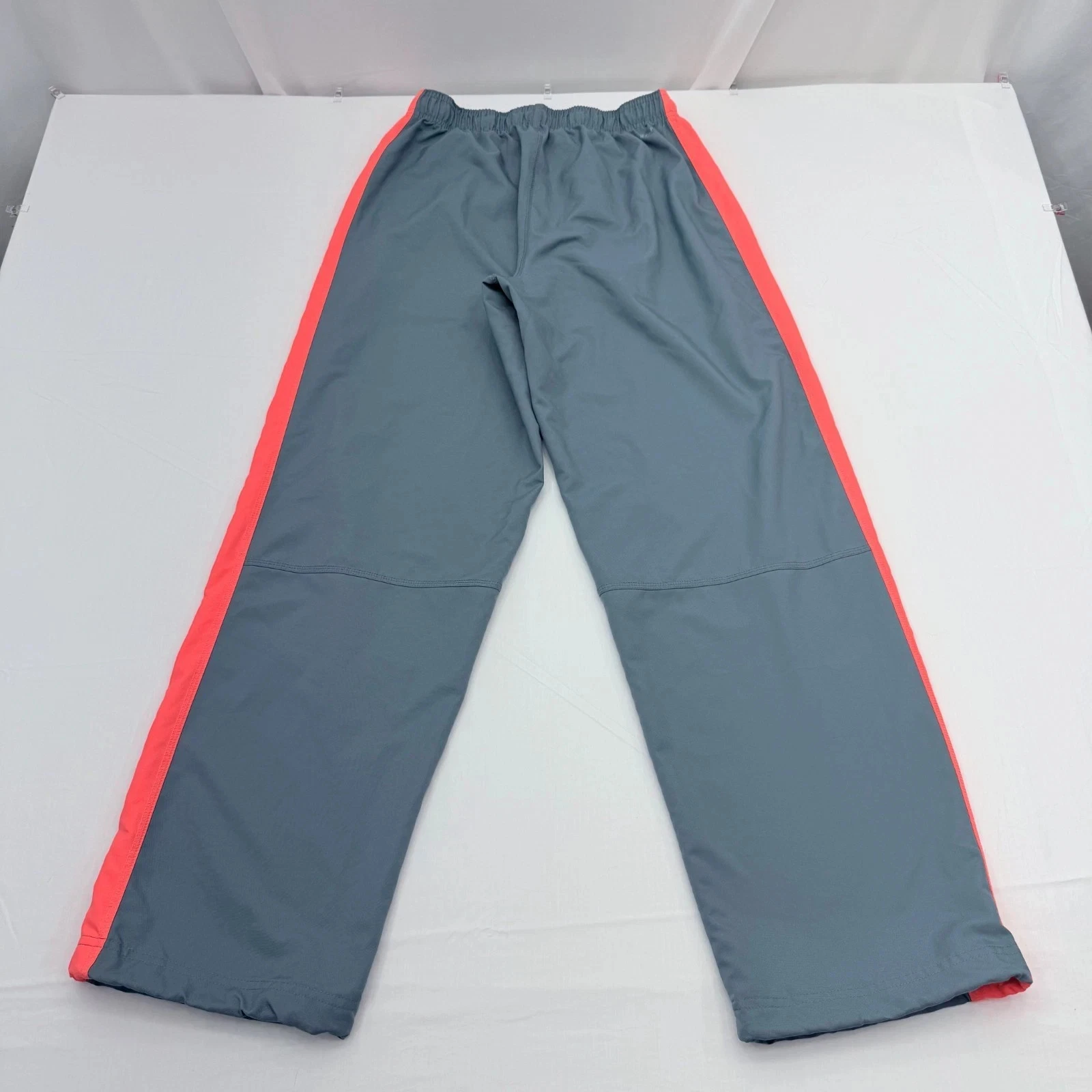 Nike Windbreaker Woven Track Pants Mens Medium Dri-Fit Gray Ankle Cinch Baggy