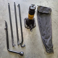 Bottle Jack Tool Kit Spare Tire 2003-2009 Toyota 4Runner 07-14 FJ Cruiser