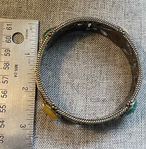 LUCKY BRAND ANTIQUE GOLDTONE YELLOW & GREEN STONES BRACELET Broken/Repair - Picture 7 of 8