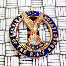 Friends of The R.A.F. Association Enamel Brooch Pin Badge 19mm Diameter