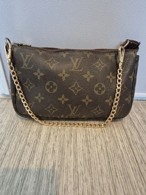 Louis Vuitton Monogram sac bandoulière cuir marron chaîne métal doré 10 cm - Photo 1/4