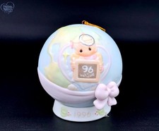 Precious Moments 1996 Peace On Earth Angel Ornament