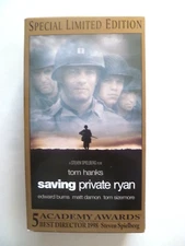 SAVING PRIVATE RYAN - Box Set 2 VHS Tapes - Bonus Footage - Tom Hanks - Like New
