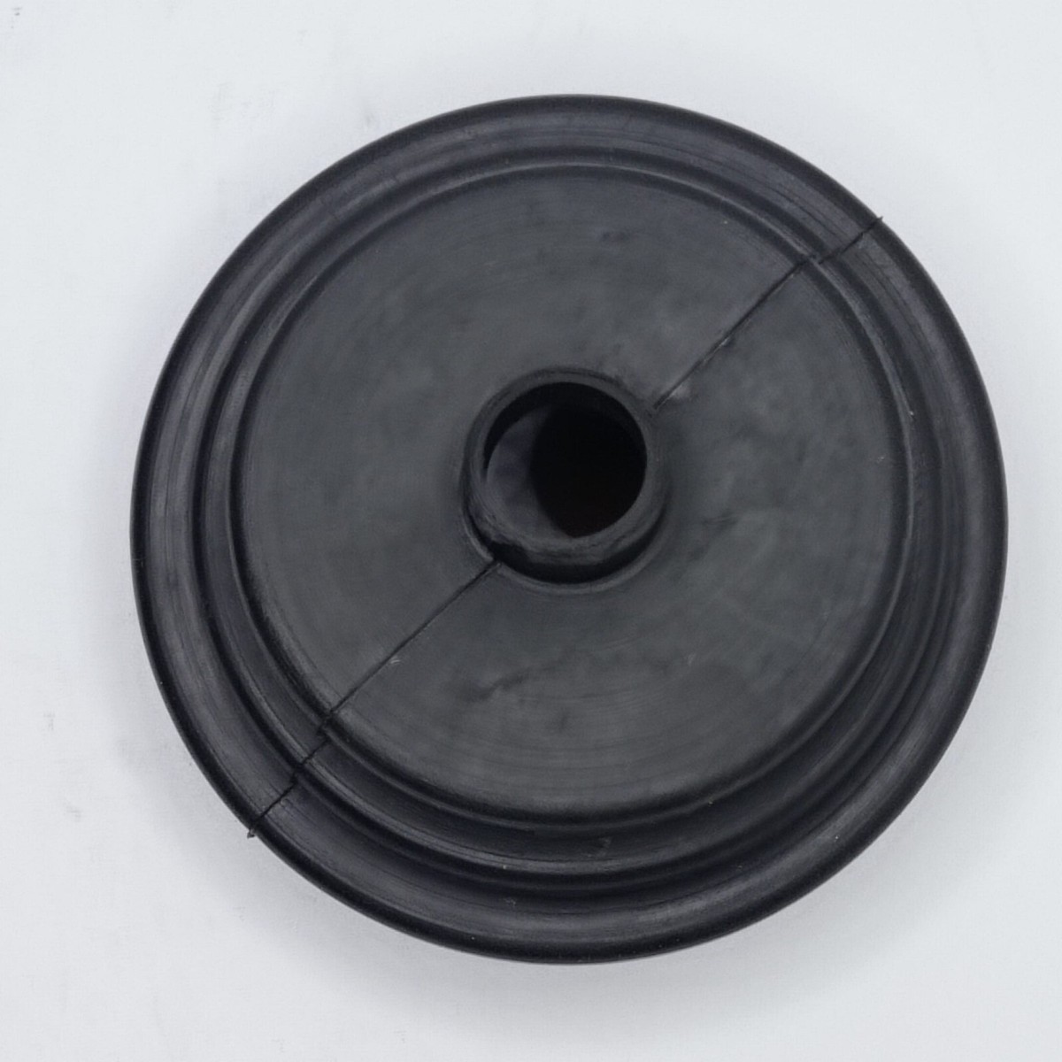 562.7554 / 1680583C1 / 1677150C2 Transmission Shifter Boot Fot