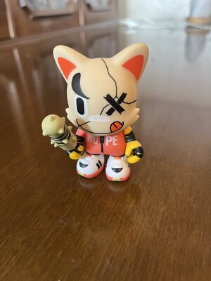 Janky Superplastic Series Two Ouch Jor Ros Tan Chase Variant