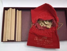 VTG Scrabble Game Selchow Righter Game Board, Tiles, Racks Box Complete 1976 VG