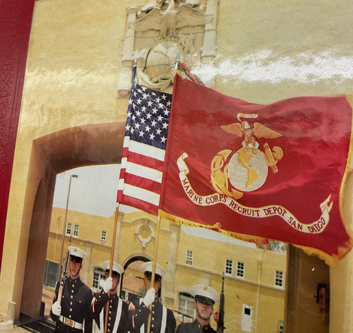 Marine Corps Rekrutierungsdepot 1999 Zweites Bataillon 2085 2086 2087 2088 - Bild 9 von 12