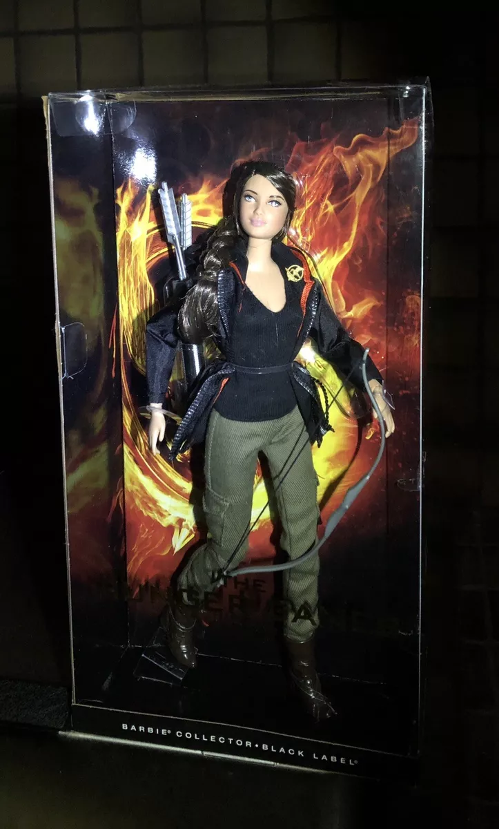 Barbie Jogos Vorazes Chamas Hunger Games Katniss Collector