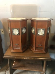 multi directional speakers