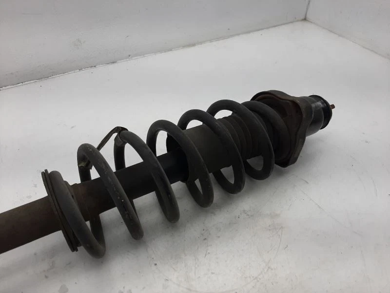 Apoio de suspensão traseiro 08-14 Dodge Avenger 5272613AK - Imagem 2 de 4