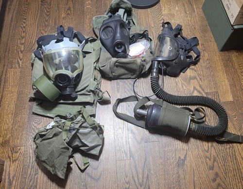 M25A1 Gas Mask, MCU-2A/P, Vintage German Drager Simplex Military Gas Mask Lot