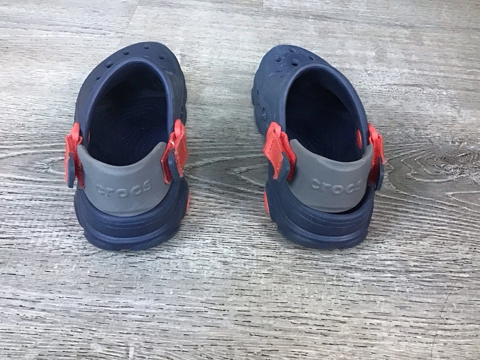 Zapatos Crocs Comfort Todo Terreno Sin Cordones Juveniles Talla 2 J2 Azul Rojo 207458 Foto 3 de 4