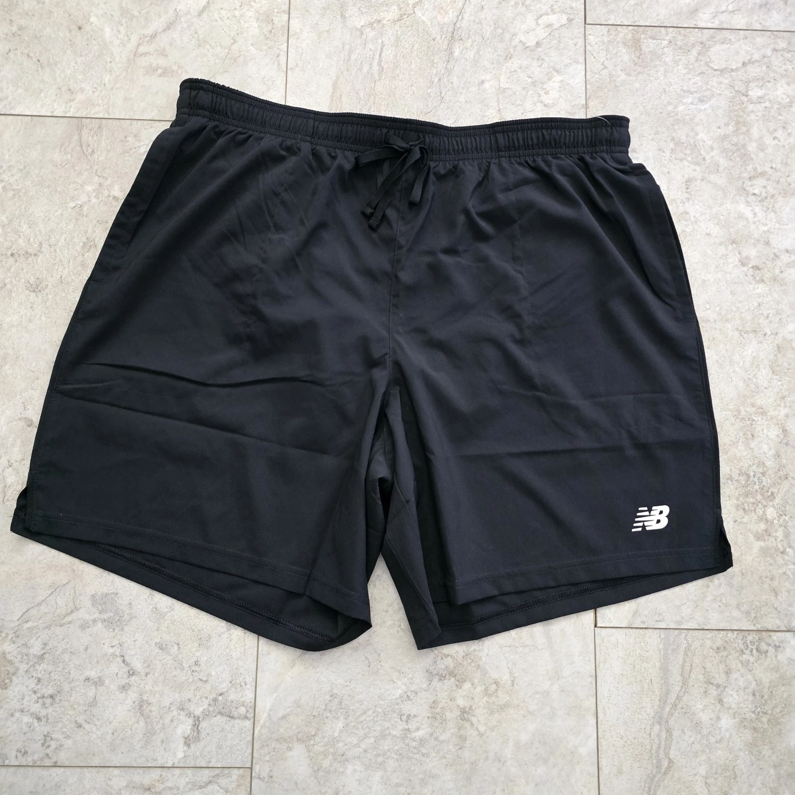 NWT - New Balance Sport Short 7in 7" Black - Men's Medium - MS51902
Opens in a new window or tab