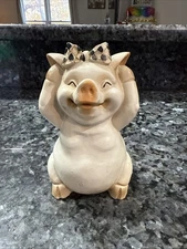 Small Wooden Decorative Smiling Pig Figure