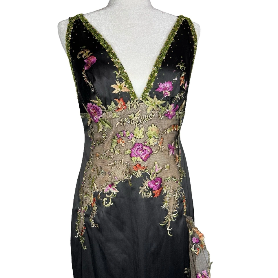 STUNNING MANDALAY Y2K Evening COCKTAIL DRESS Embellished Sequin Ruffle Size 10 - Image 3 of 4