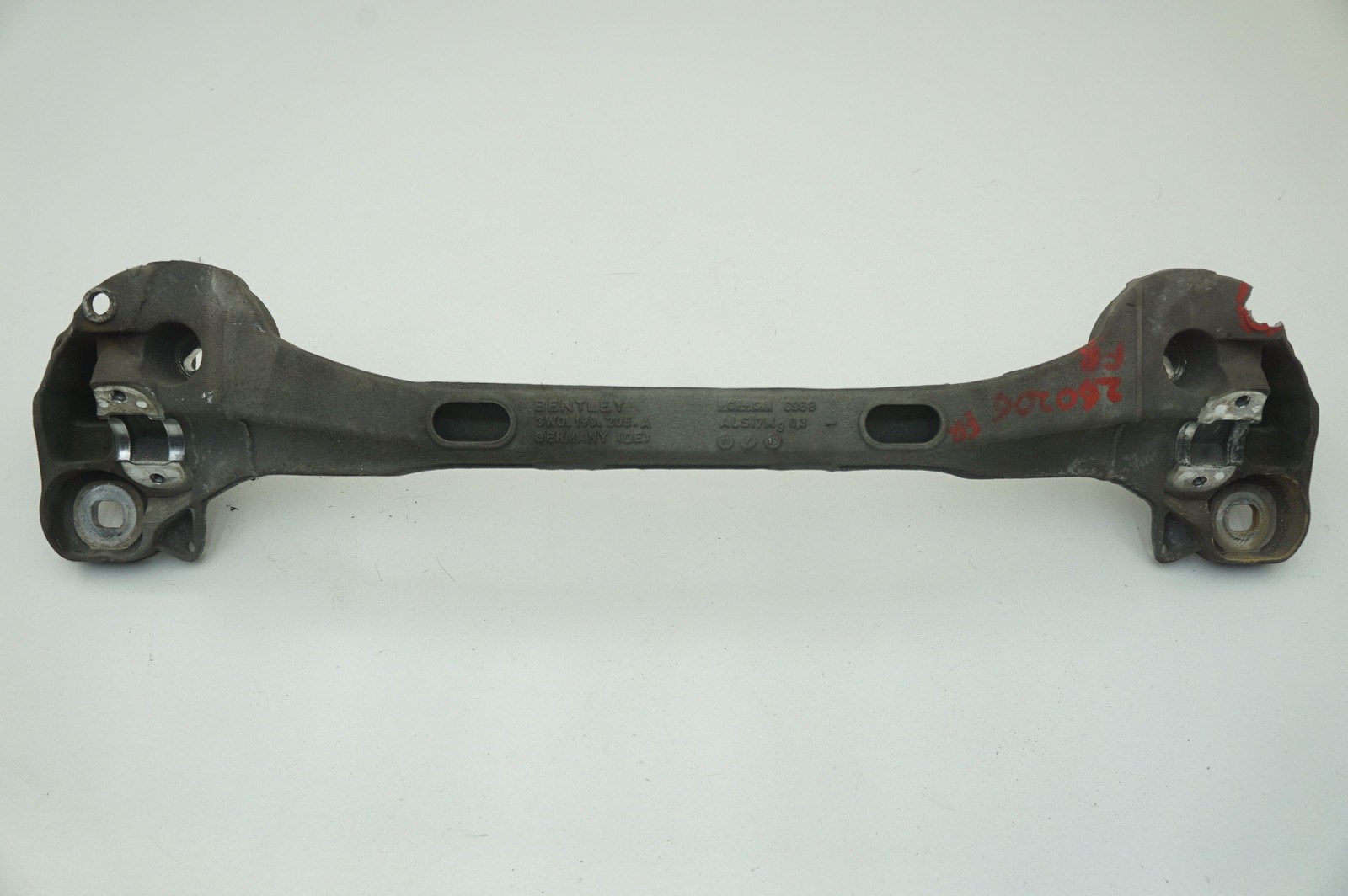 Front Engine Carrier Mount 3W0199205A Bentley Continental Flying Spur 15 *Note*