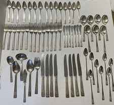 Vintage NATIONAL SILVER Co. INAUGURATION pattern 64 PIECE SET 1946 SILVERPLATED