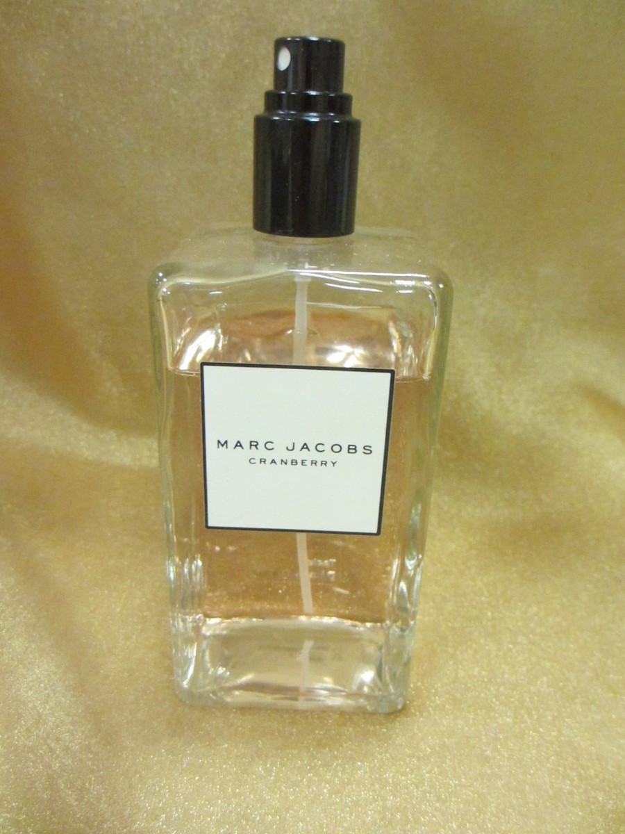 MARC JACOBS - CRANBERRY-EAU DE TOILETTE WITH SPRAY 300 ML./10 OZ