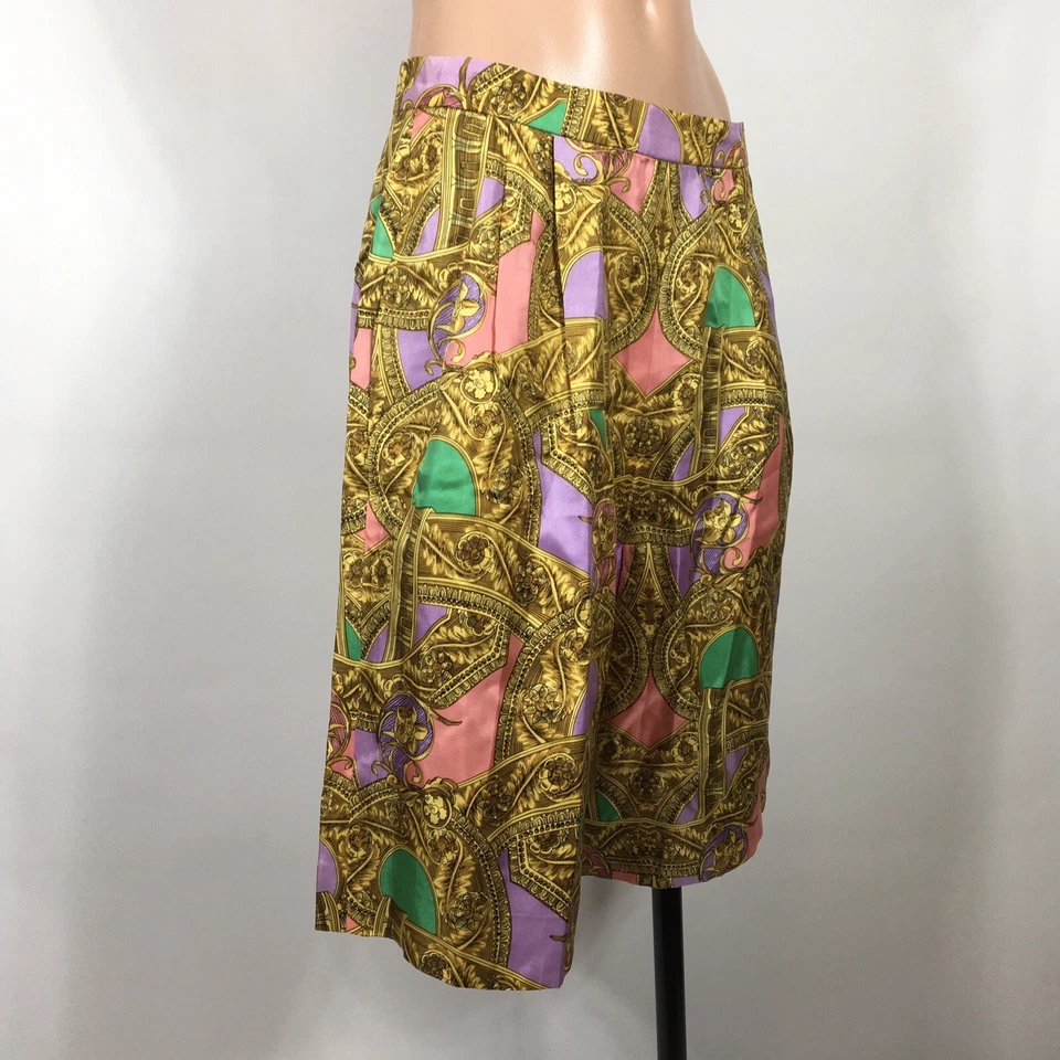 1980s Carlisle Sport Baroque Print Silk Bermuda Short Tapered Loud Gold Y2K Rare - Image 4 of 4