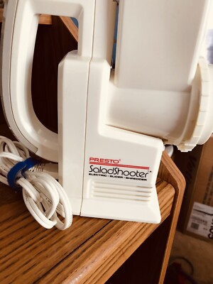 Vintage Presto Salad Shooter Electric Slicer/Shredder Model 0291001 3 blades