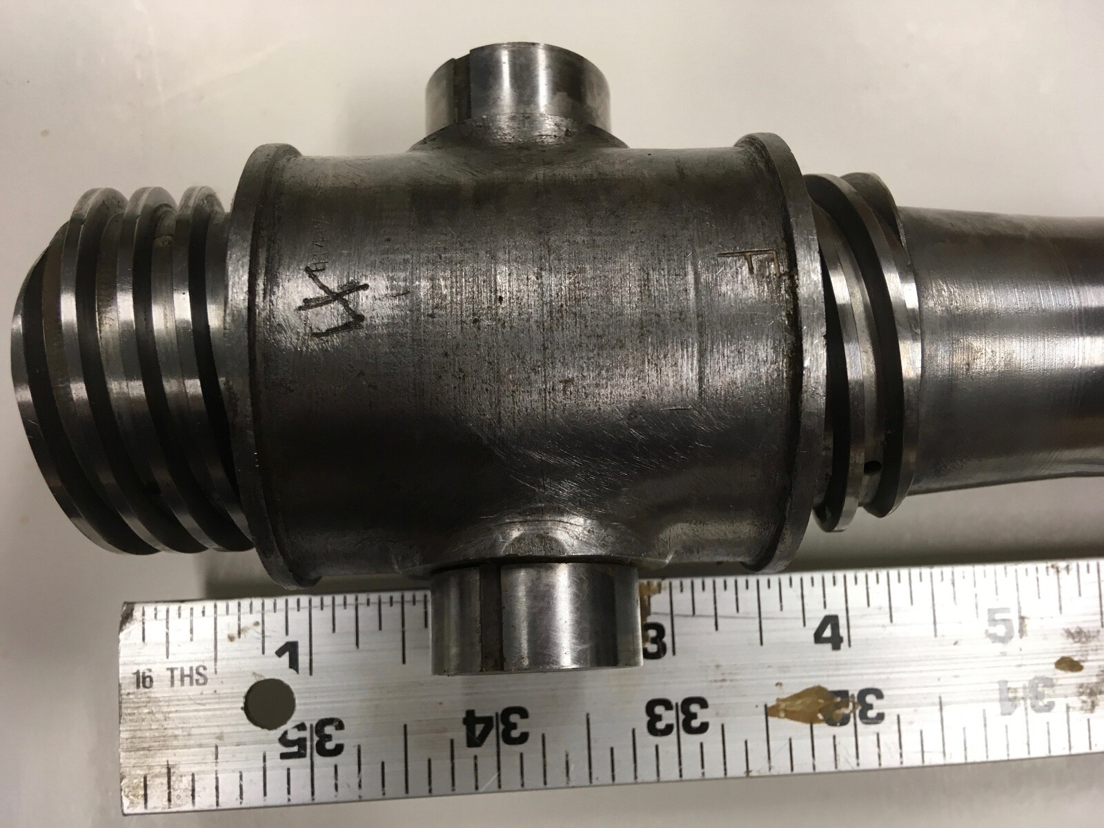 VINTAGE  1920's Rolls Royce P1 - P2 steering  worm / collar & shaft - N.O.S.