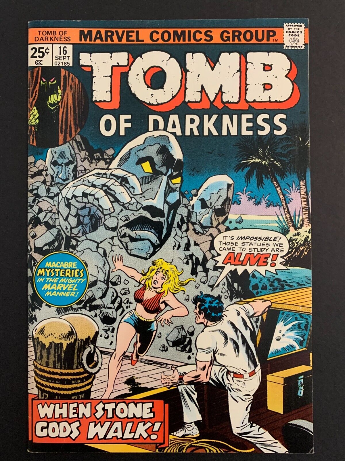 TOMB OF DARKNESS #16 *VERY SHARP!* (MARVEL, 1975)  STAN LEE!  LOTS OF PICS!