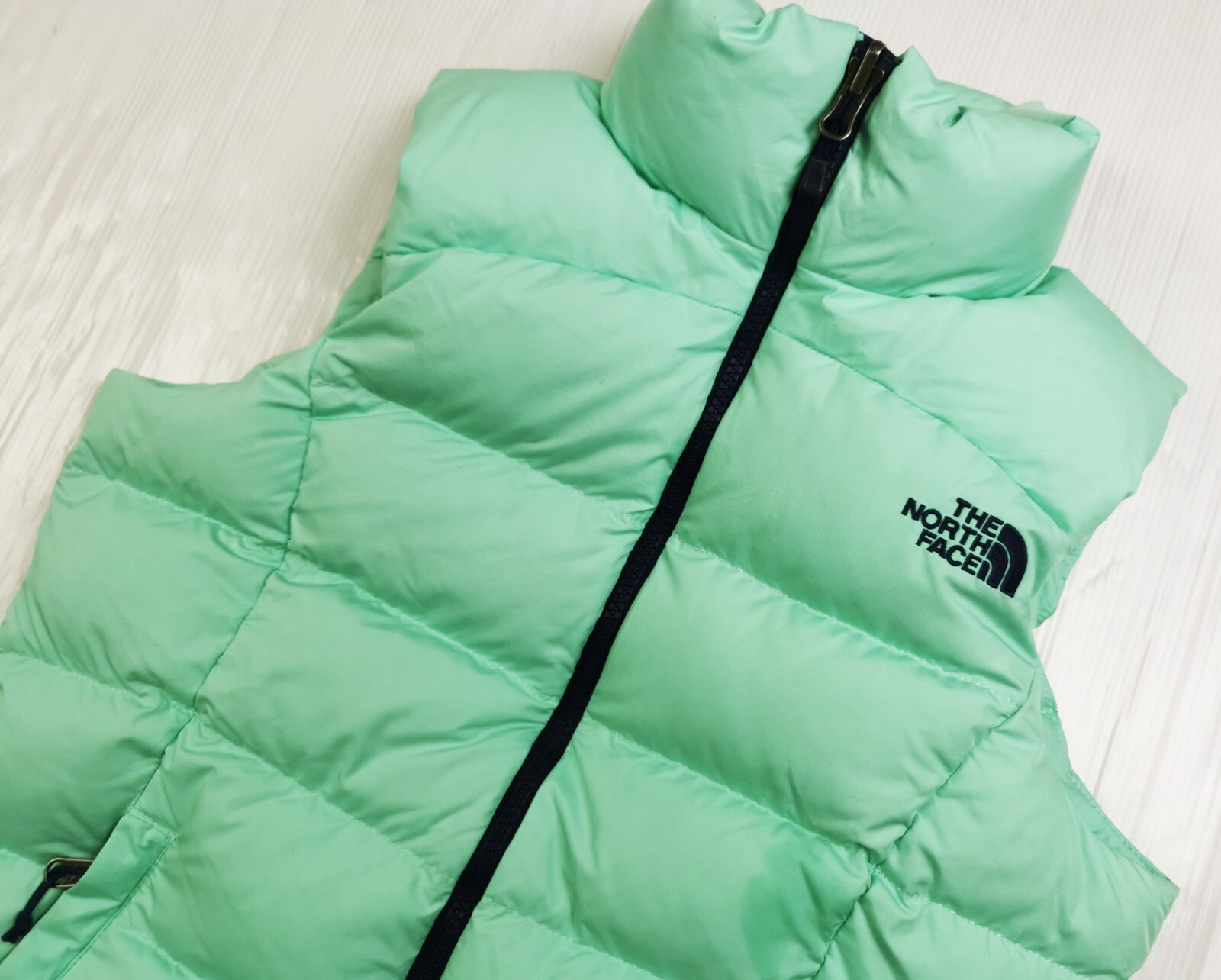 HOT Women THE NORTH FACE NUPTSE 700 SPORTS DOWN Q… - image 4