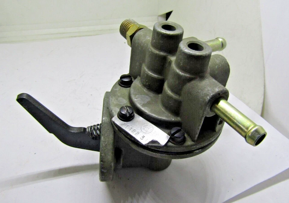 MECHANICAL FUEL PUMP 41482 BWD 1971 19743 TOYOTA CELICA NEW - Image 4 of 4