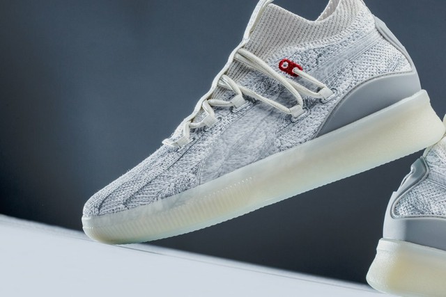 Size 11.5 - PUMA Clyde Court Peace On 