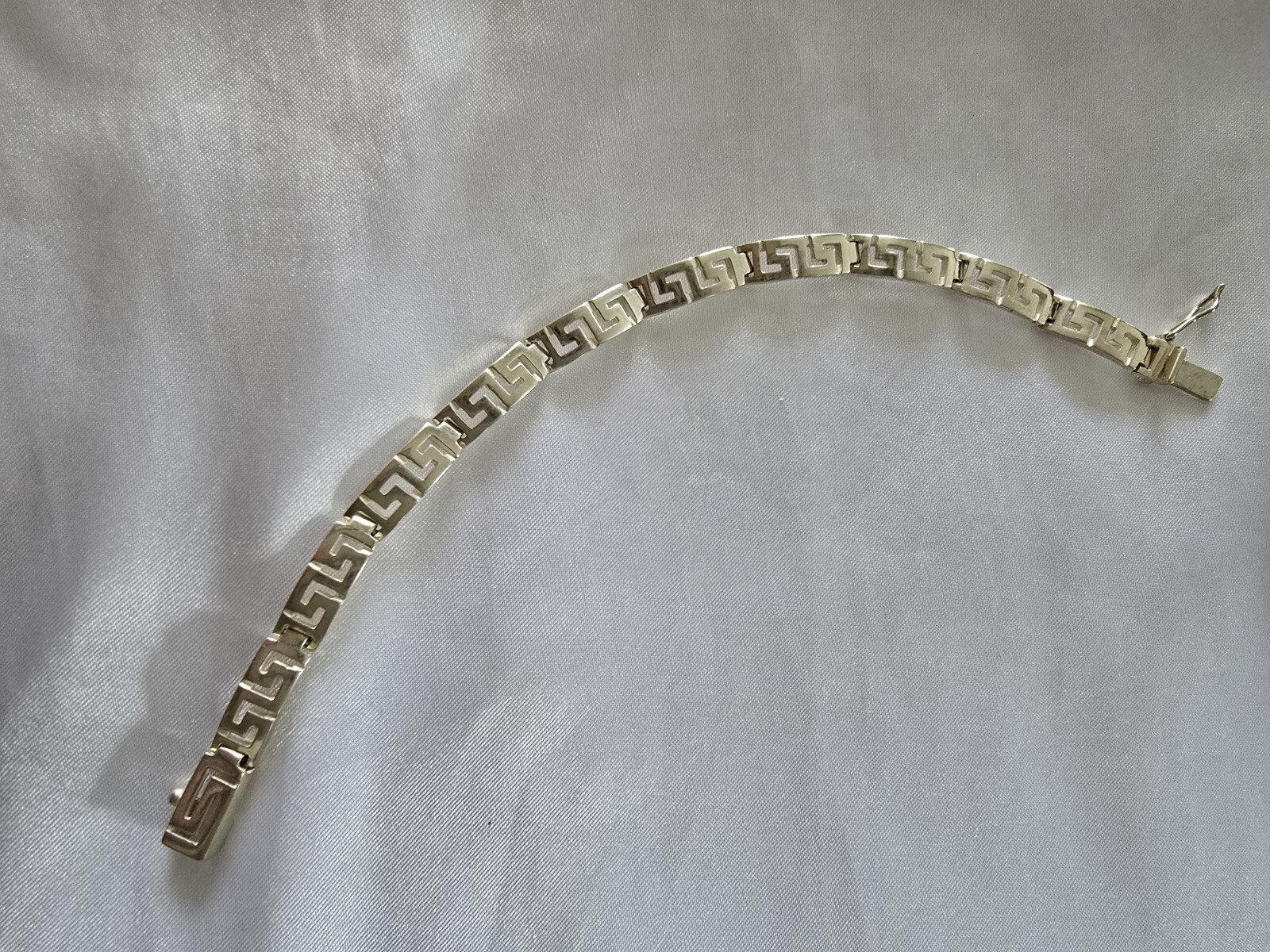 CLASSIC ROMAN PATTERN STERLING SILVER BRACELET. 7… - image 1