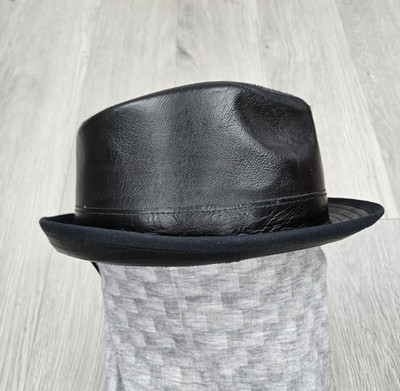 Wilsons Leather Hat Cap L/XL Black Genuine Leather Fedora Trilby Short Brim NWT