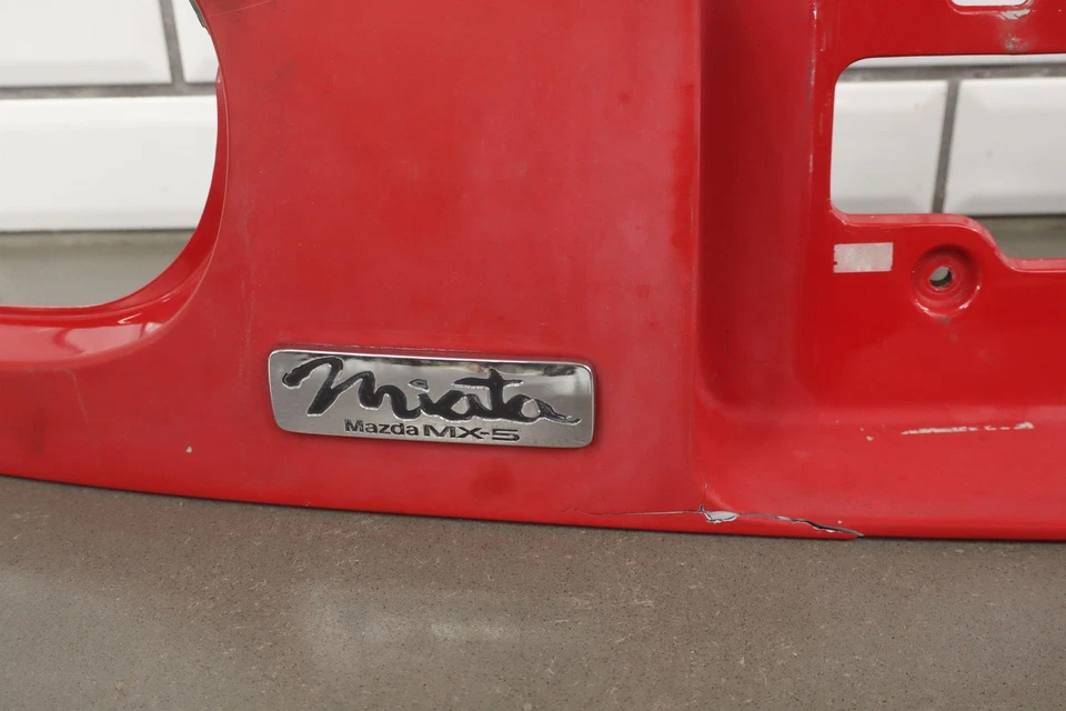 1990-1993 Mazda Miata NA Tail Finish Panel *Large Crack* - Image 4 of 4