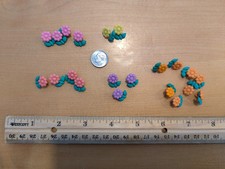 Buttons - Flowers - 5 Colors - Qty of 21