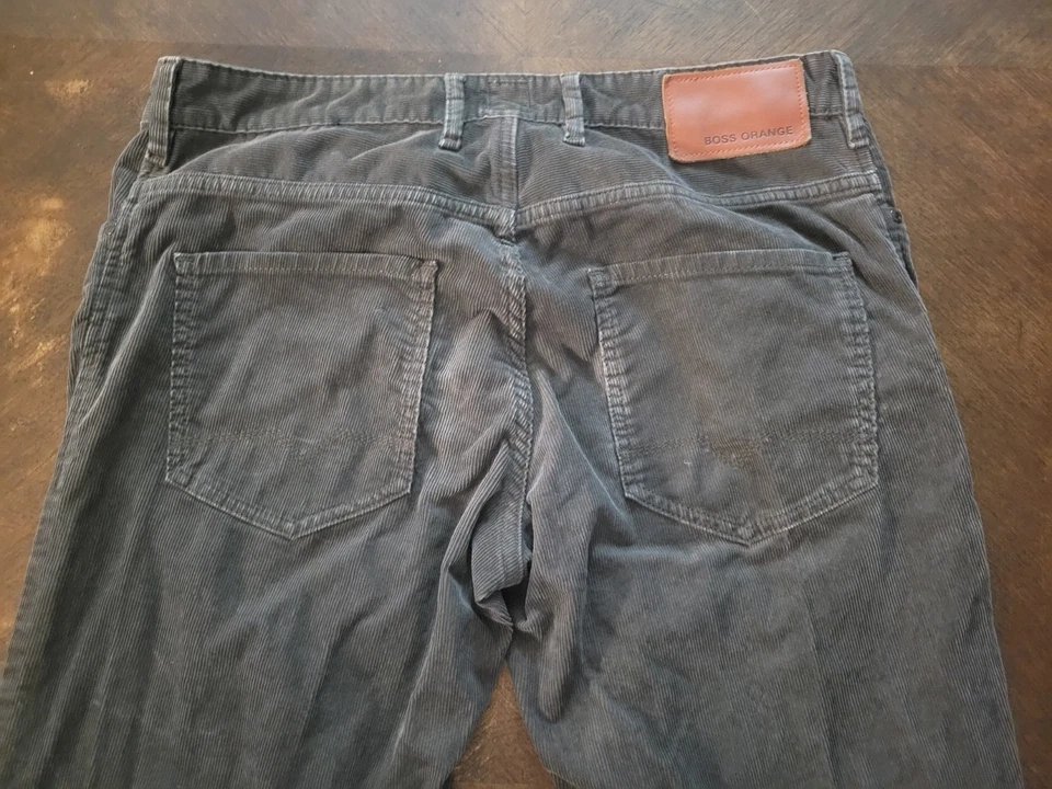 Мужские оранжевые джинсы Hugo Boss 34x34 черные вельветовые прямые штанины оранжевая вкладка повседневные - Изображение 4 из 4