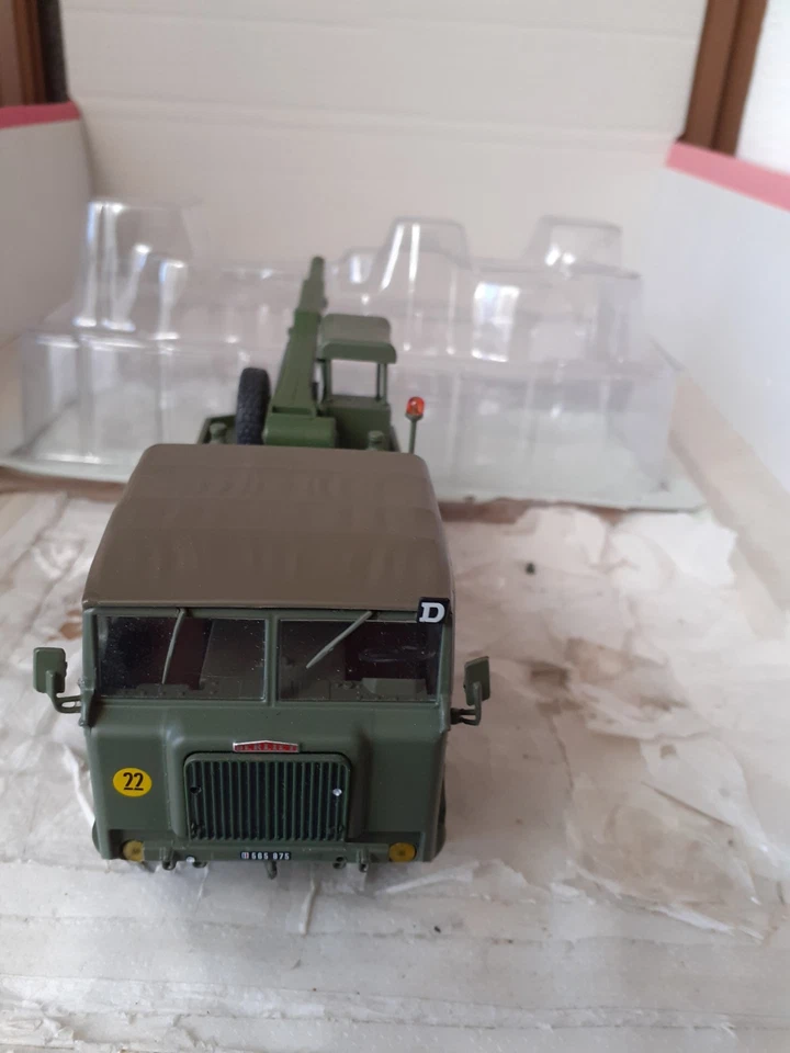 Superbe camion grue Berliet TBU 6x6 Gendarmerie Nationale1970 Ixo Hachette 1/43 - Photo 2/4